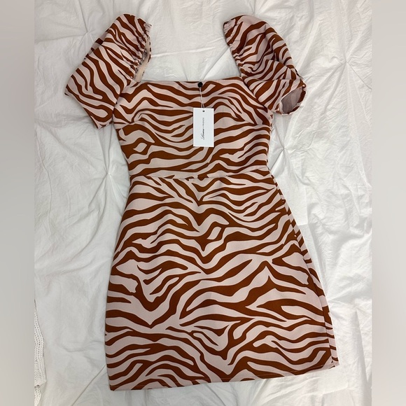 Lovers & Friends NWT Kian Mini Dress Size XXS - Picture 4 of 8